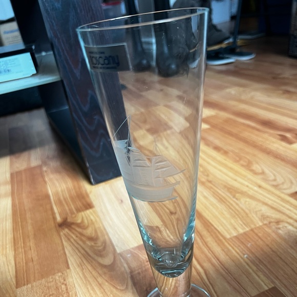 Hand blown beer glass - Picture 2 of 3